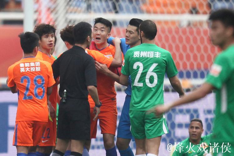 球迷因前国脚戴琳拖欠救命钱不幸离世 球迷因前国脚戴琳拖欠救命钱不幸离世