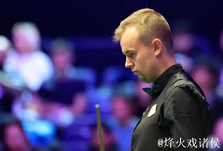 赵心童险胜休吉尔 成功闯入英国公开赛64强 赵心童险胜休吉尔 成功闯入英国公开赛64强